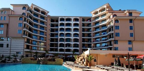 obiekt, teren hotelu, basen