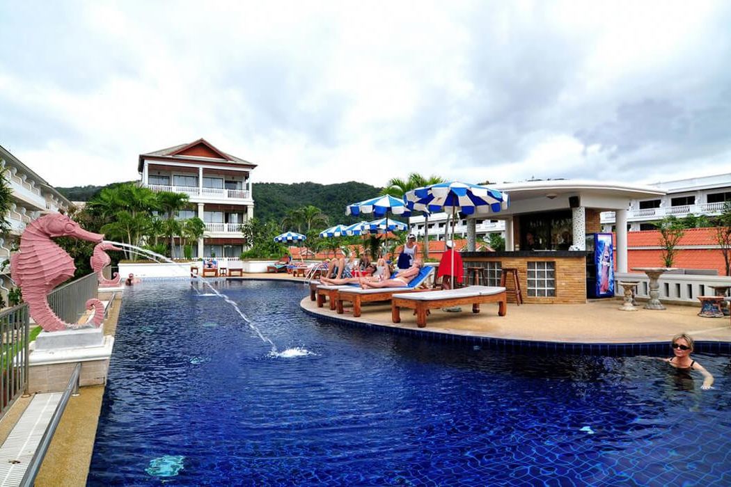 obiekt, pool bar, basen