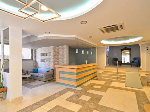 Karras Grande Resort - zdjęcie 4
