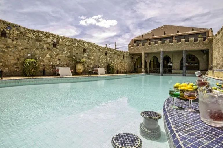 obiekt, basen, pool bar