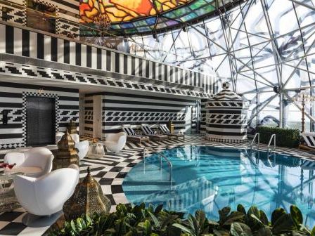 Mondrian 5*
