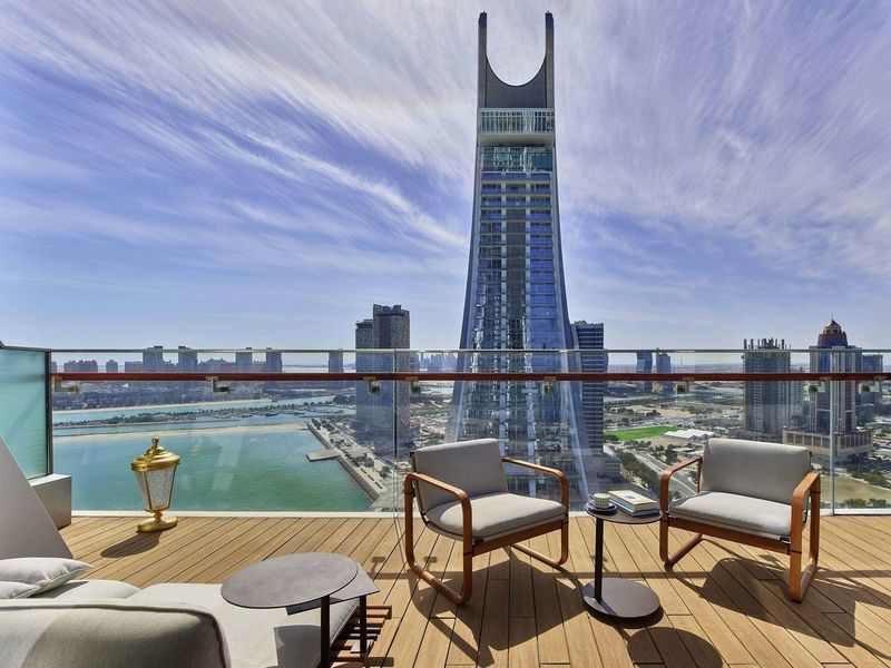 Raffles Doha 5*