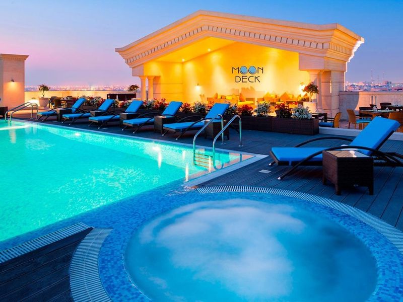 Warwick Doha 5*