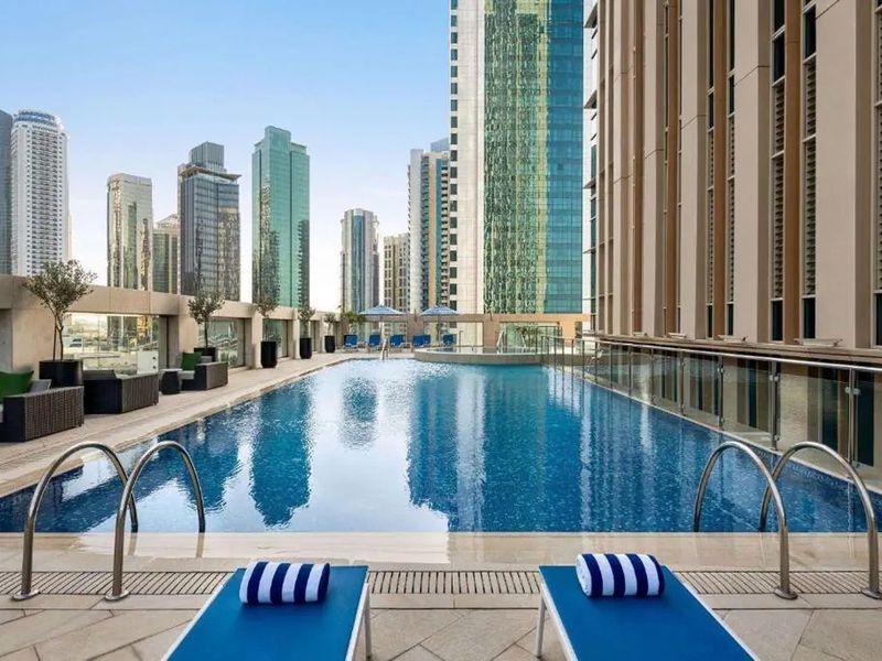 Wyndham Grand Doha West Bay Beach 5*