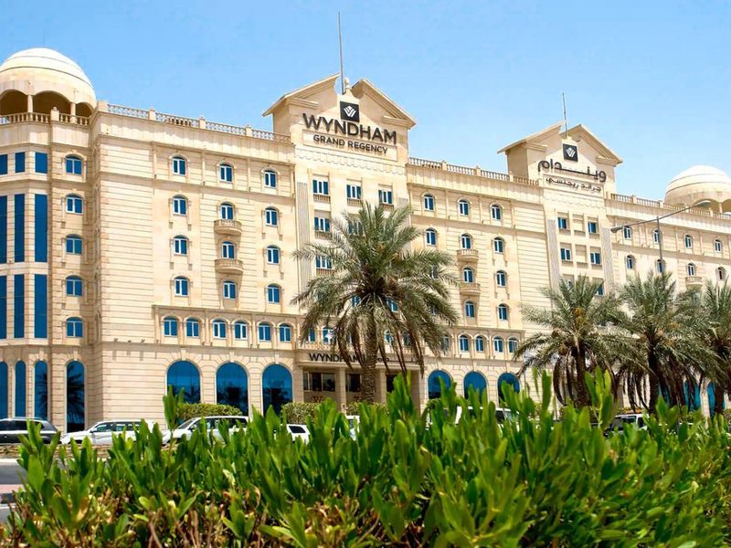 Wyndham Grand Regency Doha 5*