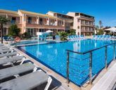 Kavos Plaza