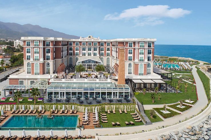 obiekt, teren hotelu, basen