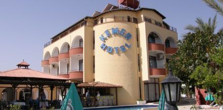 teren hotelu, basen, obiekt