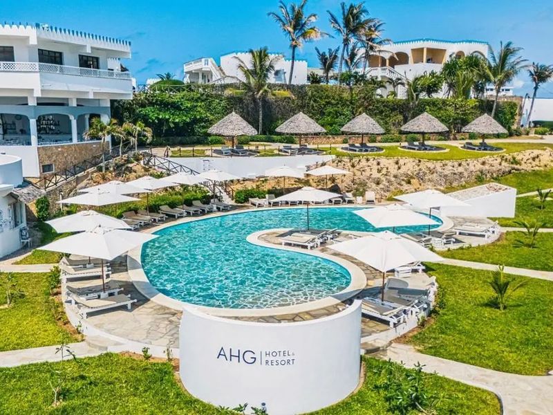 AHG Lion Beach Resort & Spa