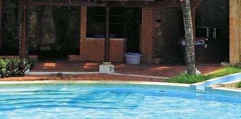 teren hotelu, basen