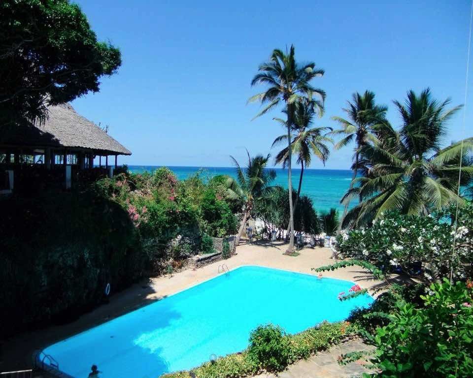 Leisure Lodge Beach & Golf Resort by Diamonds