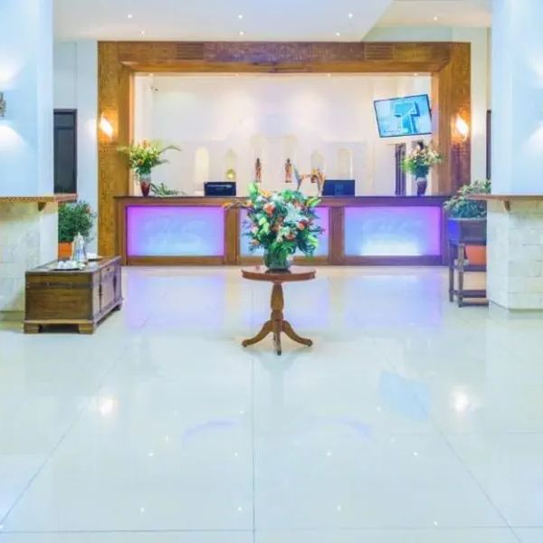 Sapphire – 2026-06-17 - Zdjęcie 2