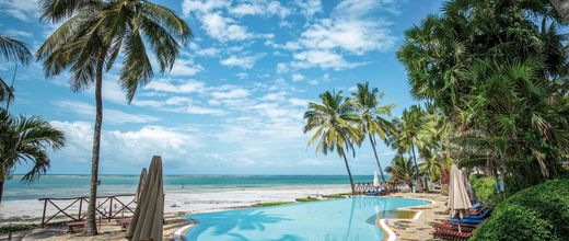 Voyager Beach Resort