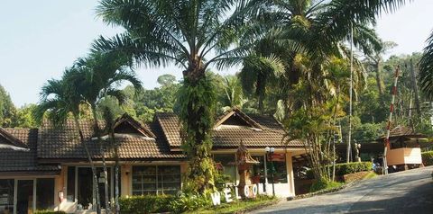 obiekt, teren hotelu