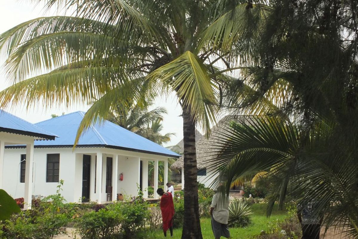 obiekt, teren hotelu