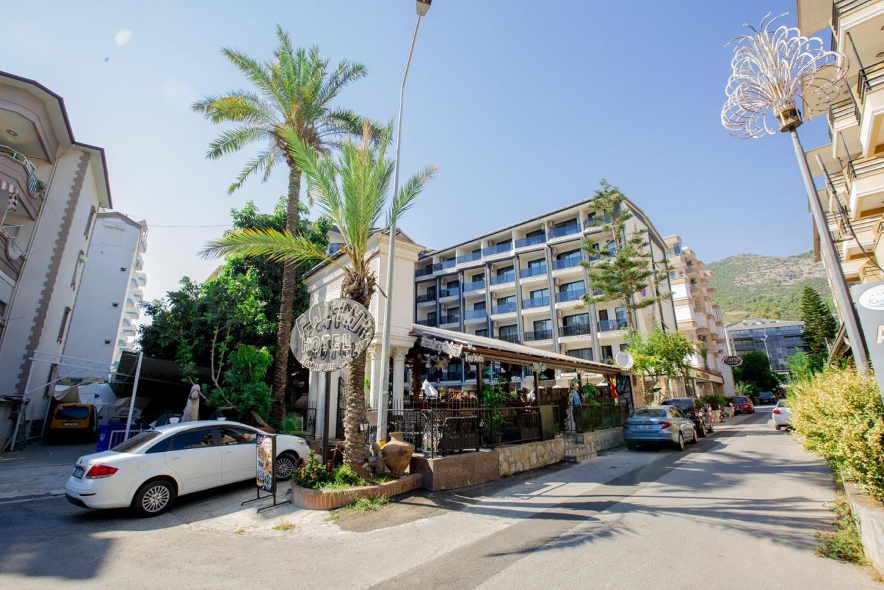 obiekt, budynek główny