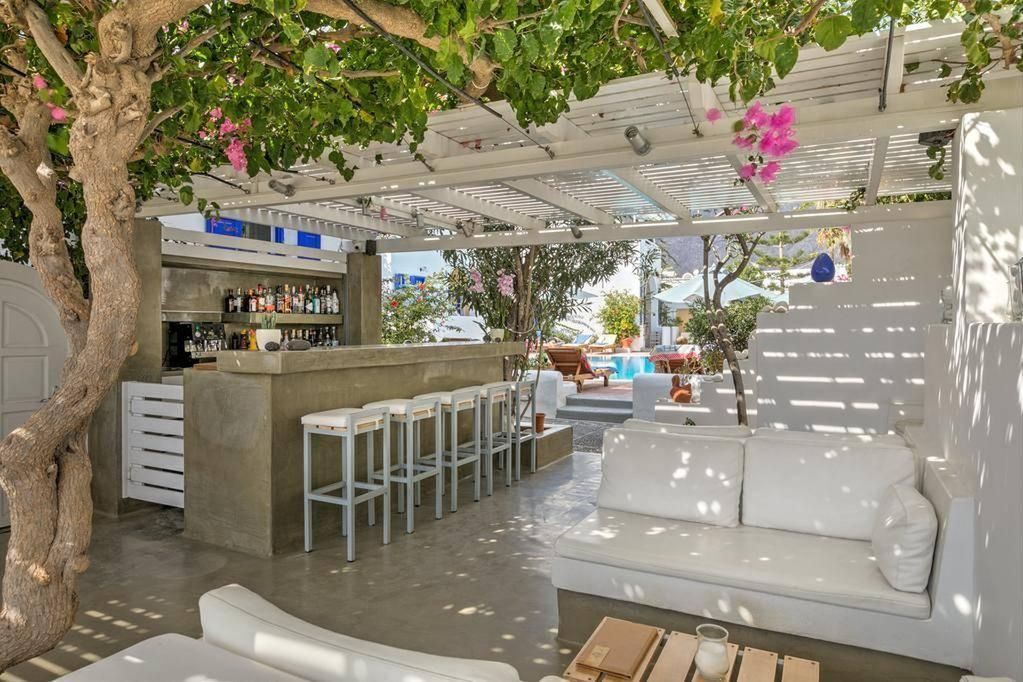 obiekt, teren hotelu, drink bar