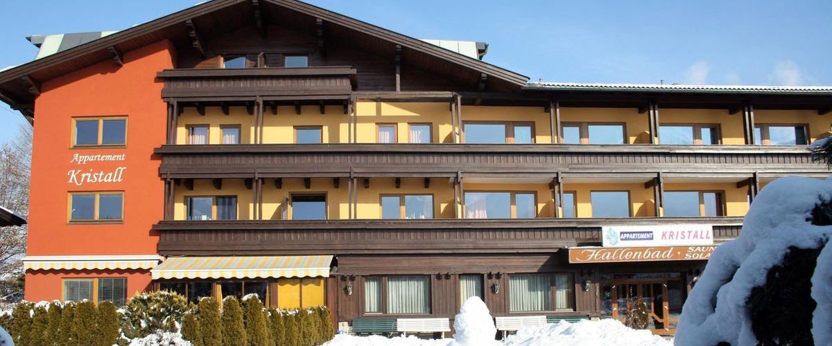 budynek główny, obiekt