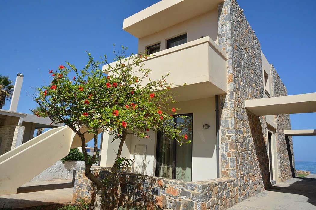 obiekt, teren hotelu