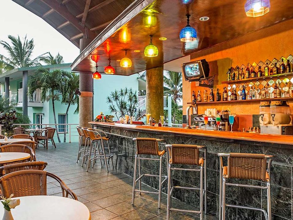 pool bar