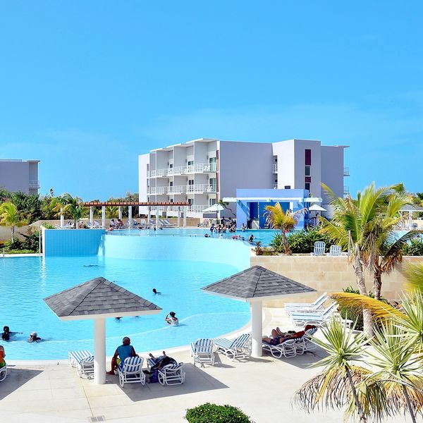 Grand Aston Cayo Las Brujas Beach Resort & Spa (ex Playa Vista Mar Resort & Suite)