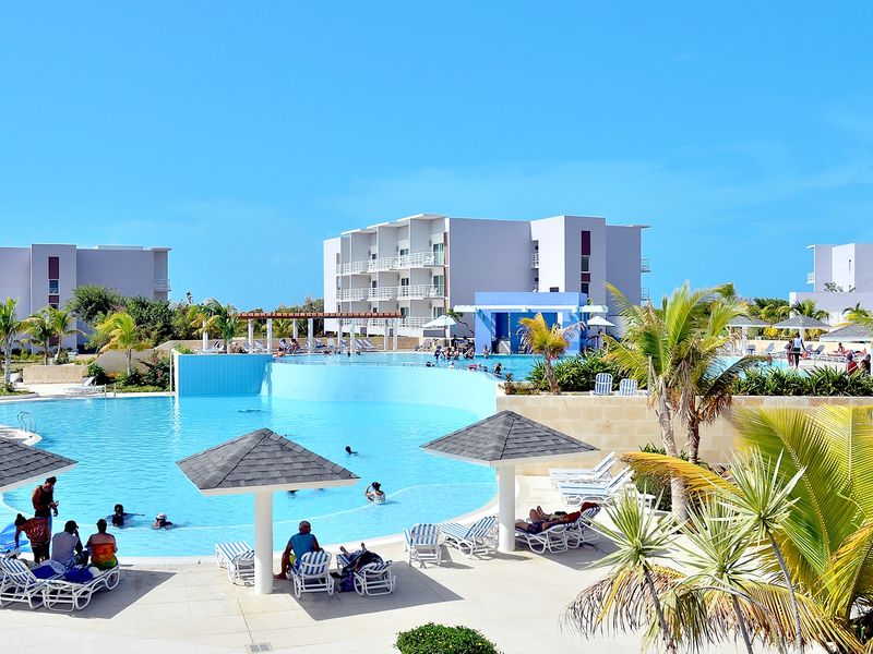 Grand Aston Cayo Las Brujas Beach Resort & Spa