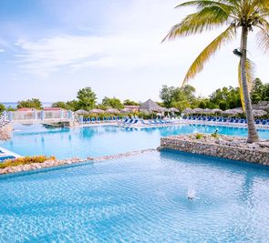 Memories Holguin Beach Resort
