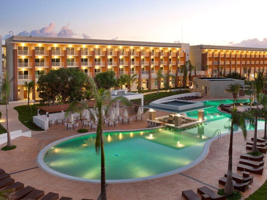 teren hotelu, basen