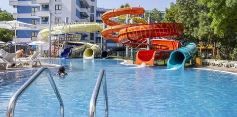 basen, aquapark, zjeżdżalnia