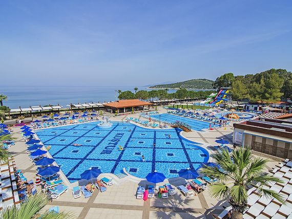 teren hotelu, basen
