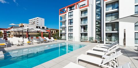 obiekt, teren hotelu, basen