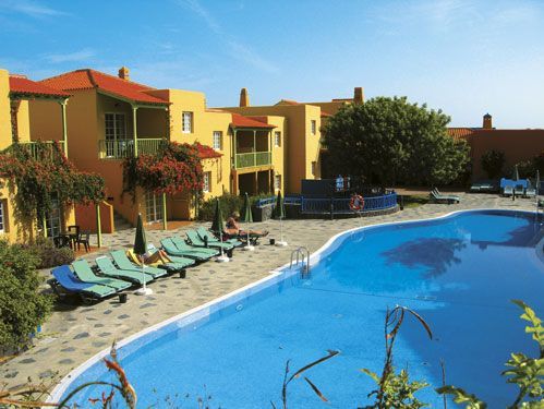 obiekt, teren hotelu, basen