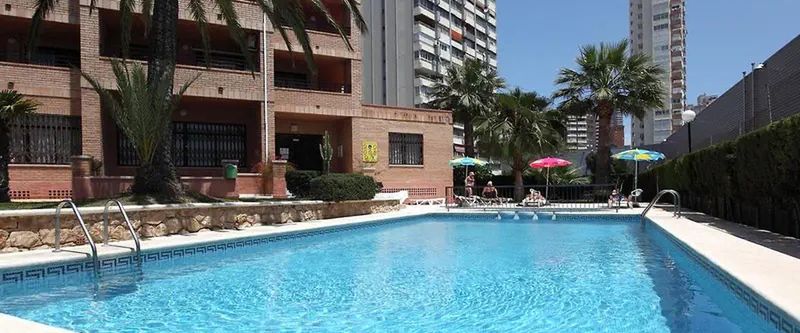 teren hotelu, obiekt, basen