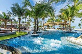 La Flora Resort & Spa