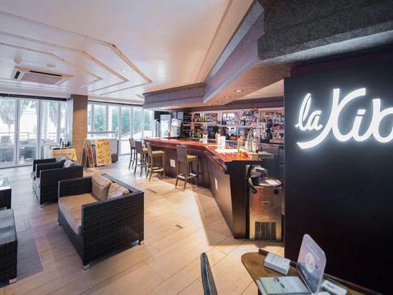 drink bar