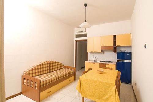 kuchnia / aneks kuchenny, pokój