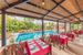 teren hotelu, basen, restauracja