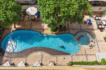 La Vintage Resort By Poppa Palace