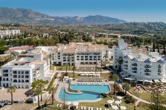 La Zambra Resort
