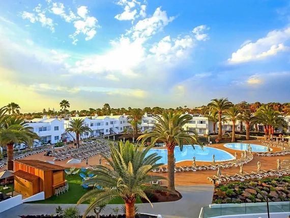 Labranda Corralejo Village