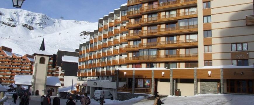 budynek główny, teren hotelu