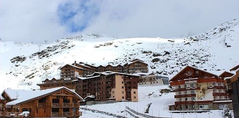 budynek główny, teren hotelu