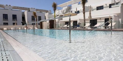 obiekt, teren hotelu, basen