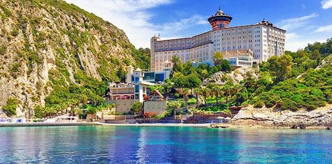 obiekt, budynek główny