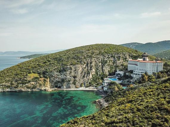 obiekt, teren hotelu, basen