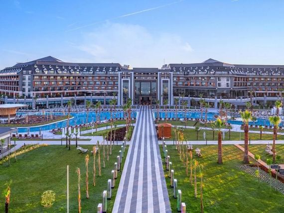 Lago Hotel
