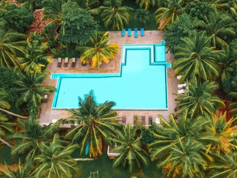 Lagoon Paradise Beach Resort