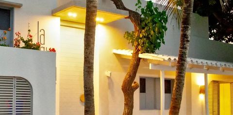 budynek główny, obiekt