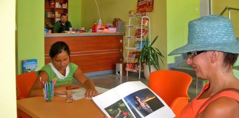 obiekt, recepcja / lobby