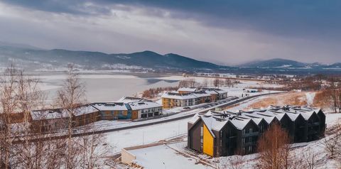 budynek główny, teren hotelu